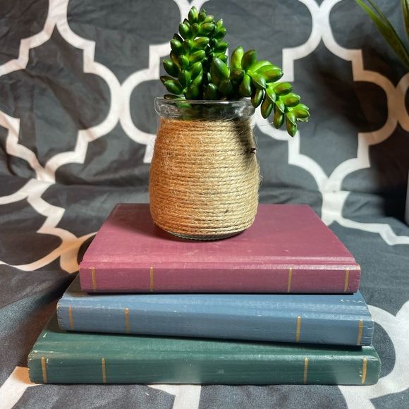 SOLD
 Vintage Home Interiors Wooden Books Home Decor - Picture 9 of 11